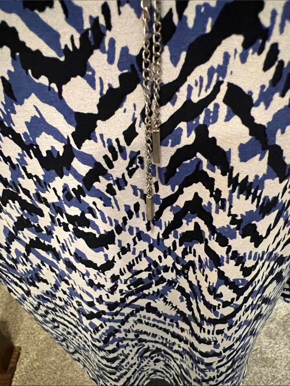 Jones New York Blue & White Abstract Print Sleeveless Top with Zip Detail - Picture 5 of 9